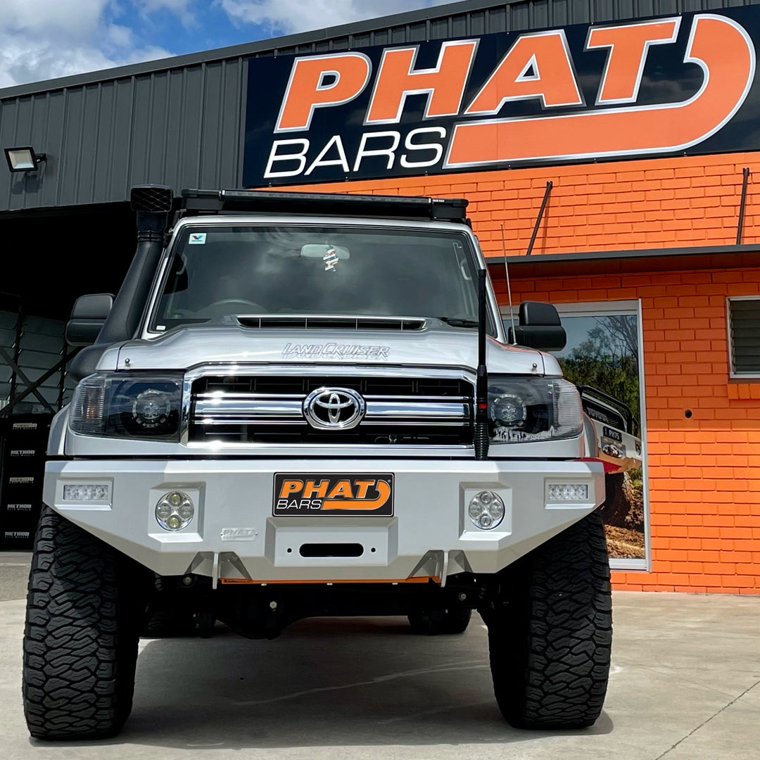 Phat Bars Toyota Landcruiser 79 Series Bull Bar 02