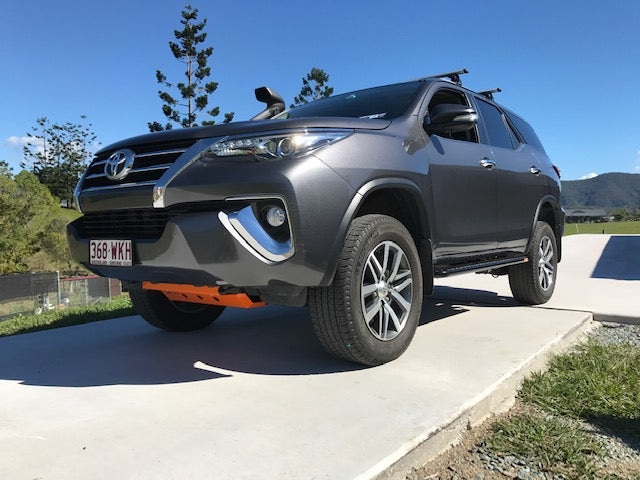 Toyota_Fortuner_Bash_Plates_6414